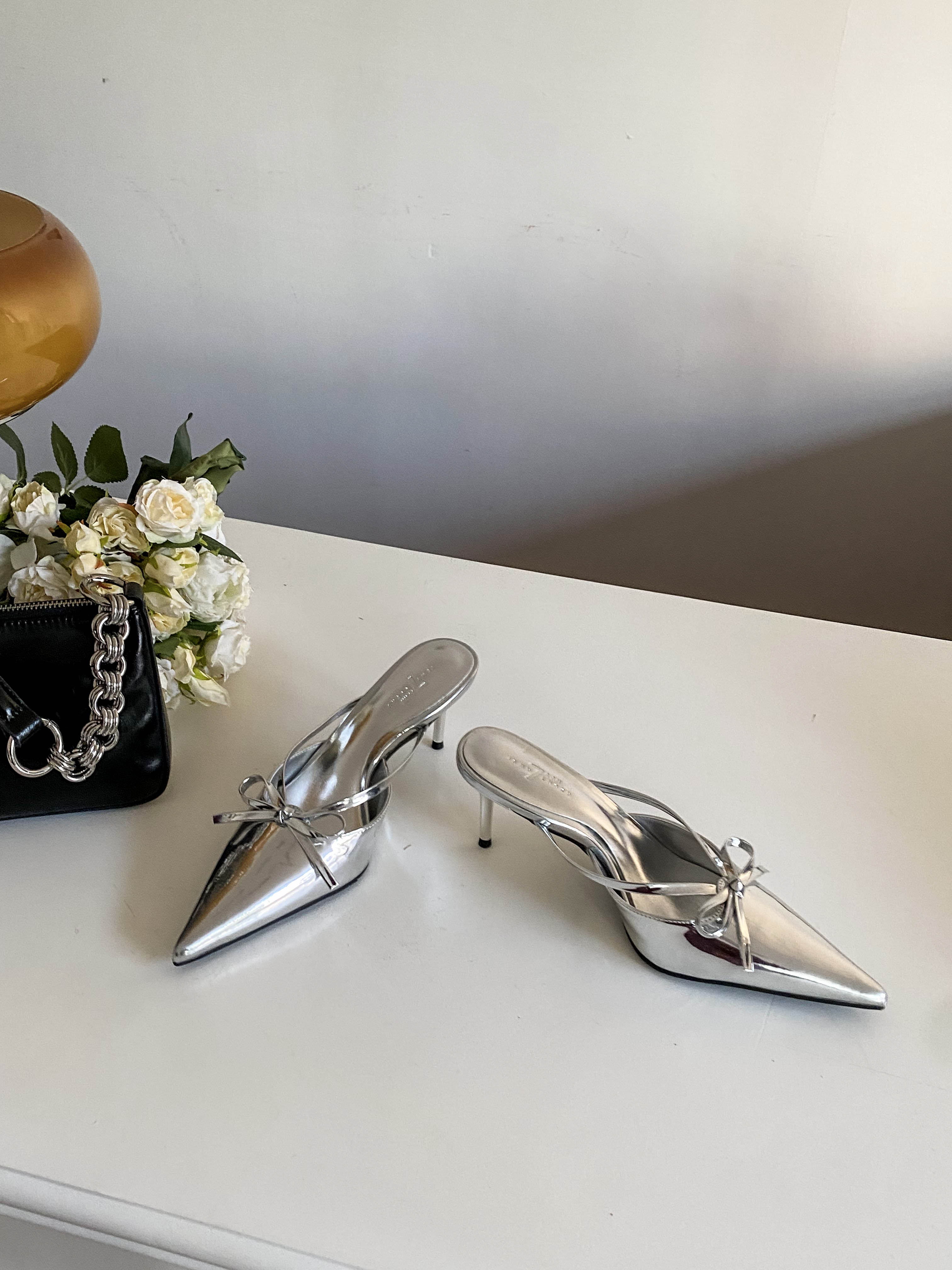 Celebrity Style Popular Ribbon 7 cm Pointed Head High Heels (Size 35-40 ...