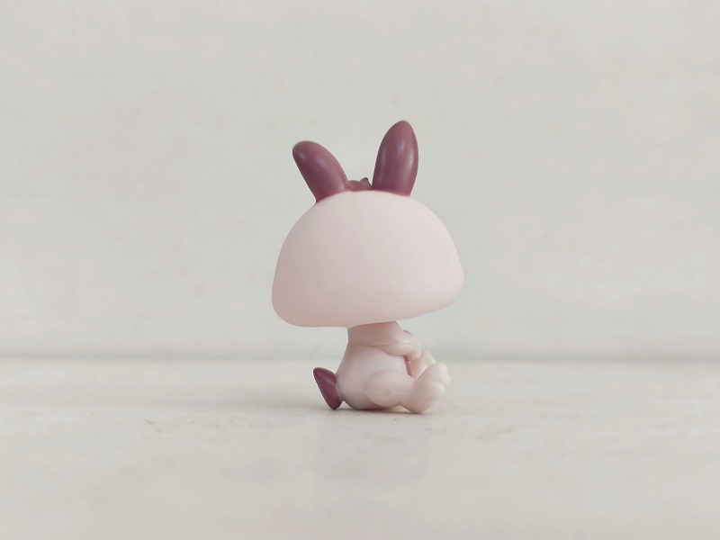 LPS Figure Purple Pink Bunny Green Eyes #7083 Littlest Pet Shop toy ...