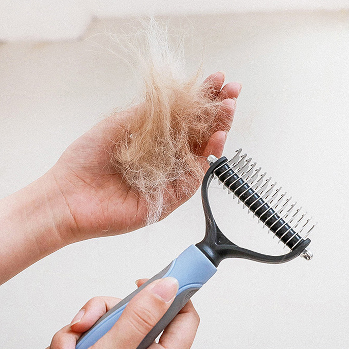 A closer look at Cat Detangling And Mat Removal With A Gentle Touch