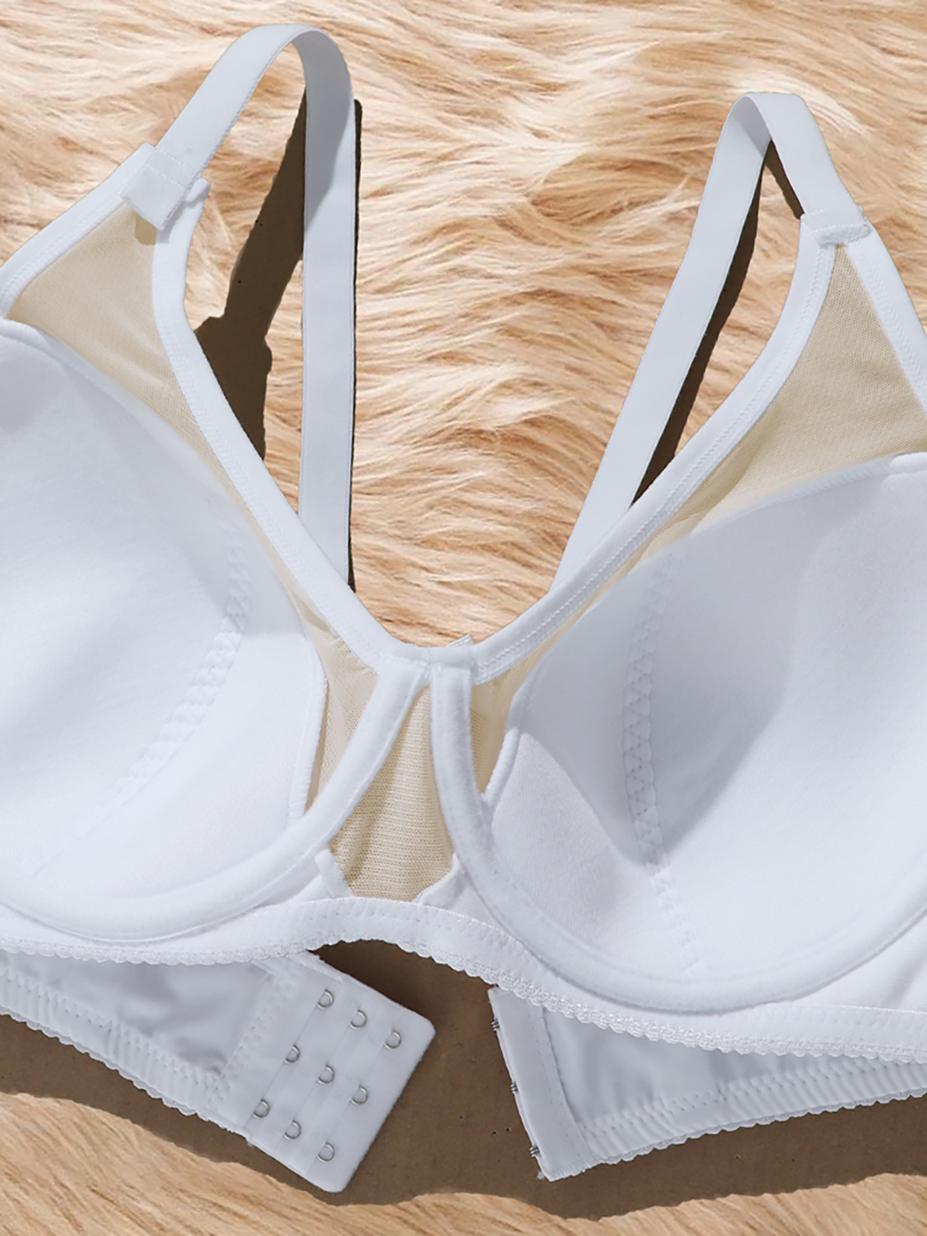 PARIFAIRY Woman Bra Plus Size Thin Bra with Wire Breathable Mesh ...