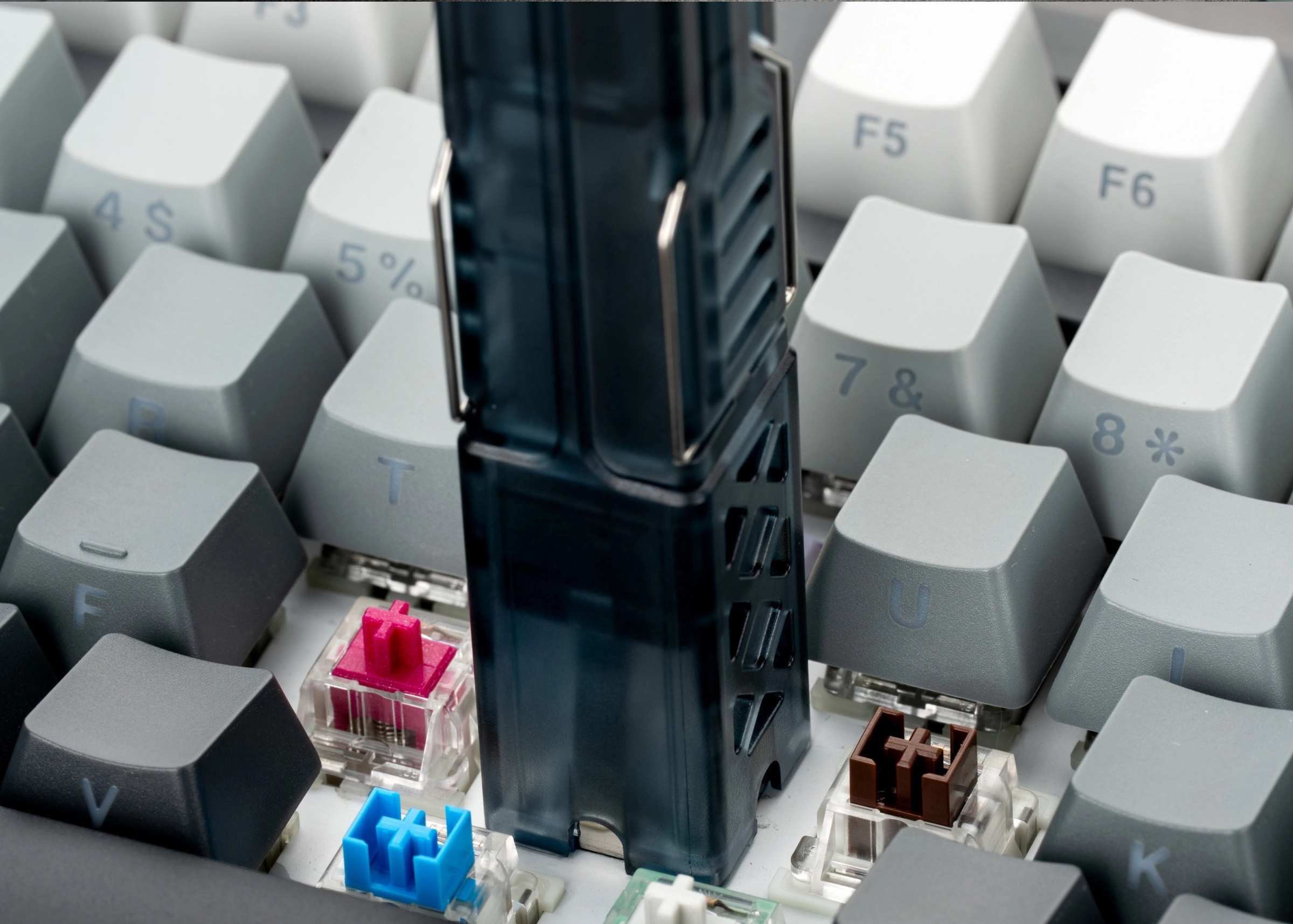 Magnetic Switch & Four-Claw Keycap Puller 2-in-1 for Mechanical ...