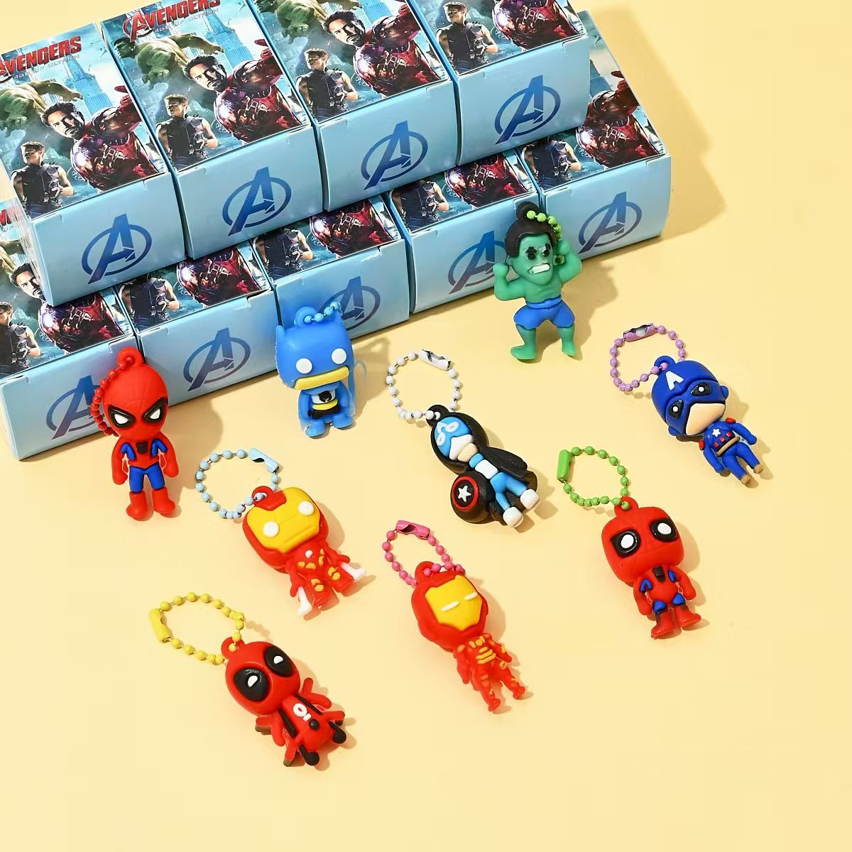 24 Marvel blind box Keychain mini Spiderman Iron Man cute legends key ...