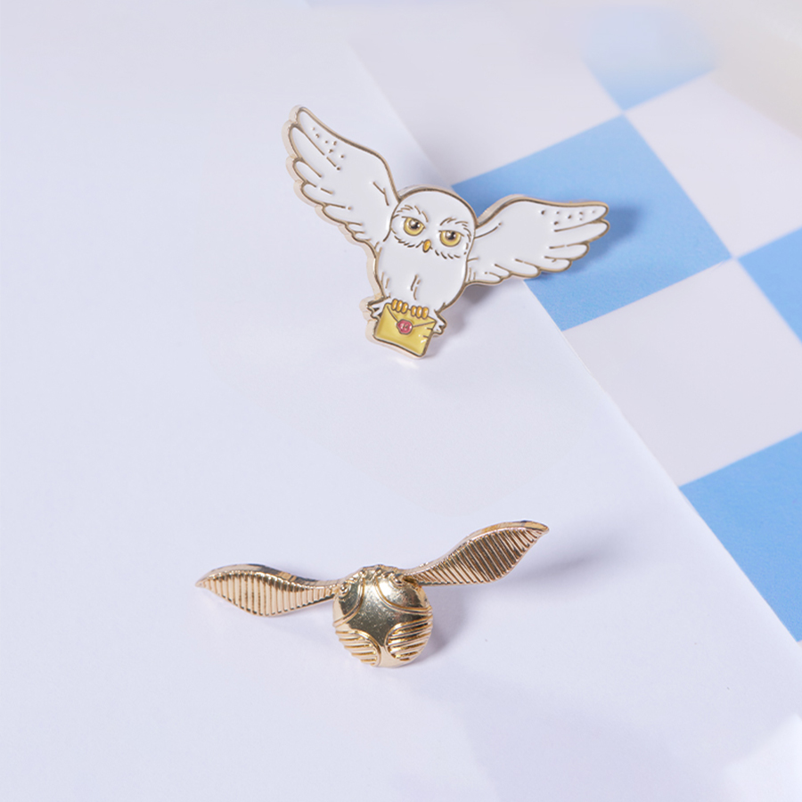 MINISO Harry Potter Series Hedwig & Golden Snitch Enamel Pin, 1.82 × 3. ...
