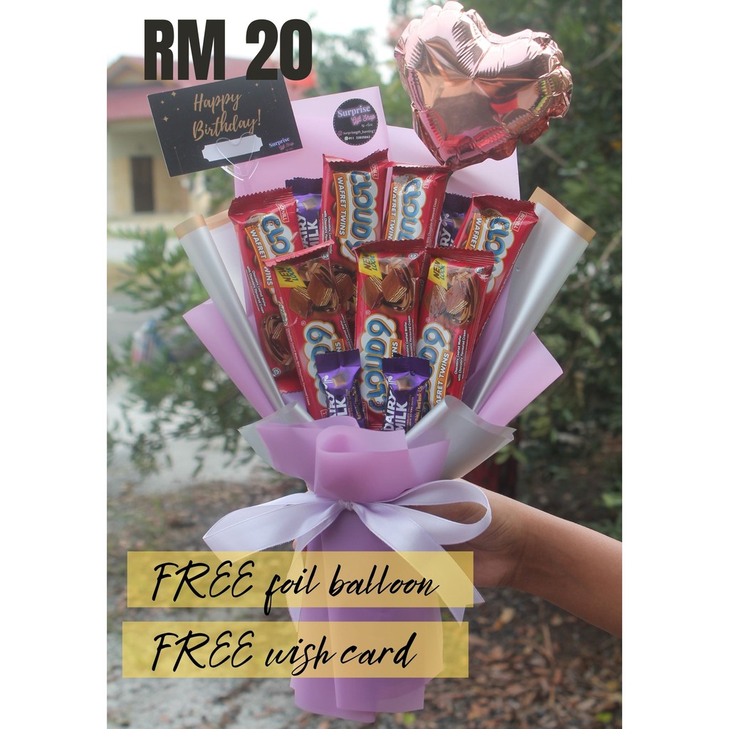 Chocolate Bouqet Murah Harga Bajet RM10, Food & Drinks, Gift Baskets &  Hampers on Carousell