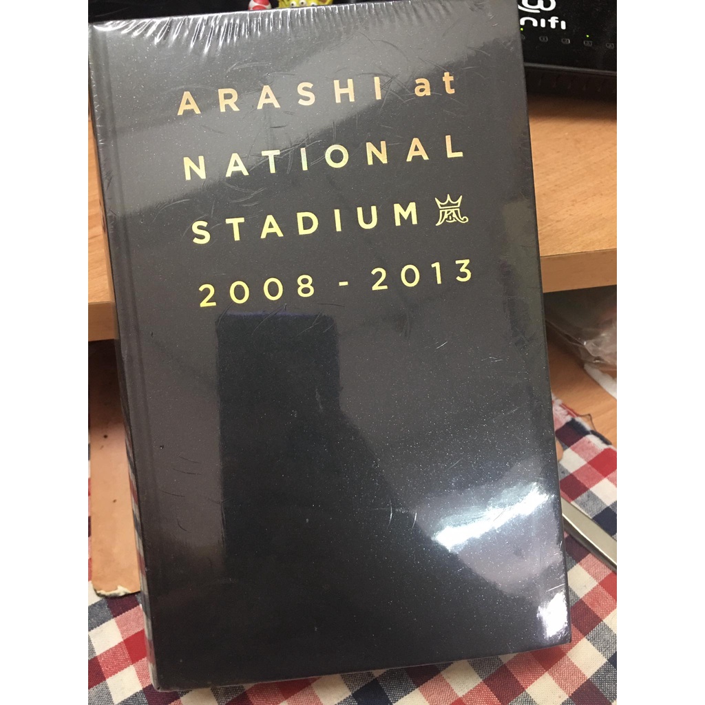 ARASHI at NATIONAL STADIUM 2008-2013 国立競技场写真集Photobook
