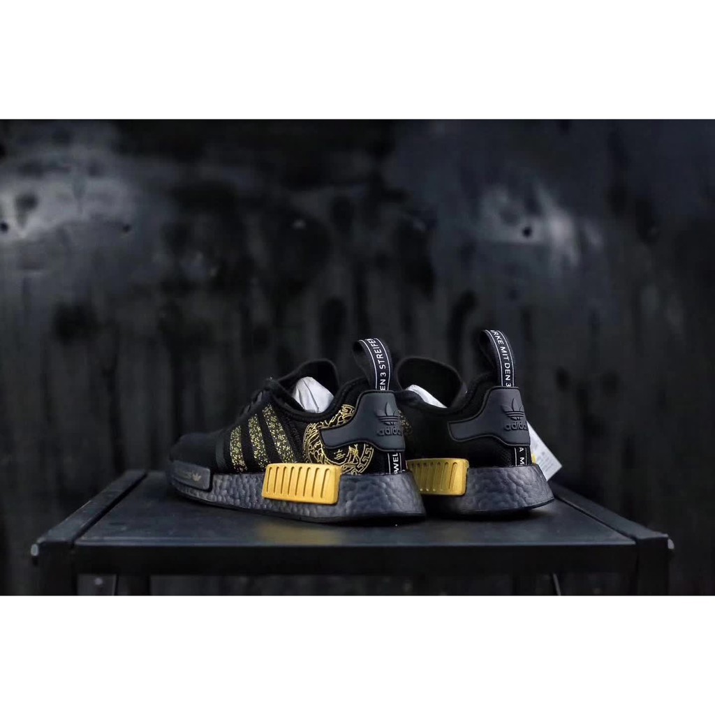 Nmd x versace online