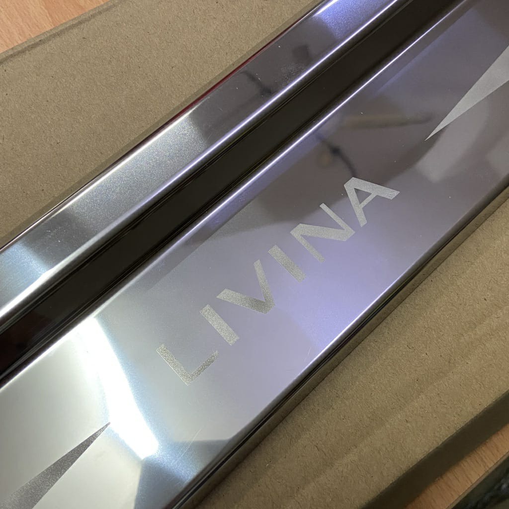 (Full Cover) Nissan Grand Livina Stainless Steel Side Step Sill Kicking