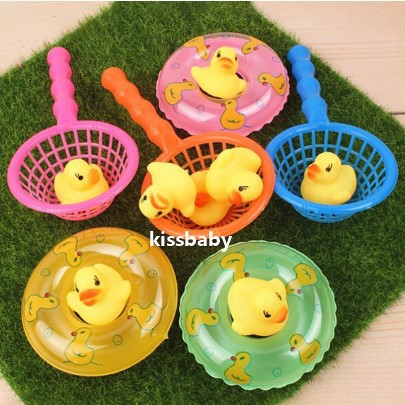 5 pcs/set】Floating Bath Toys Mini Swimming Rings Rubber Yellow Ducks Fishing  Net