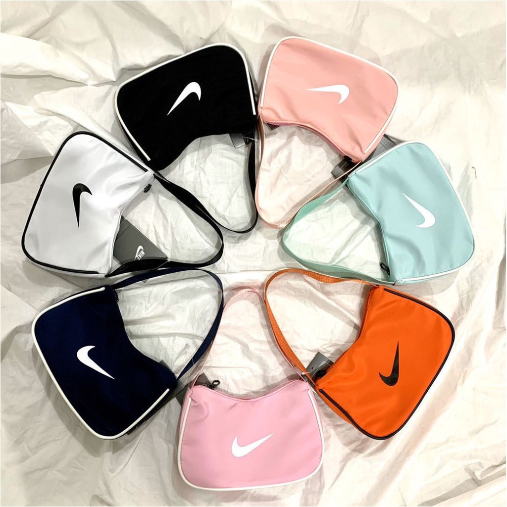 Nike on sale hobo bag