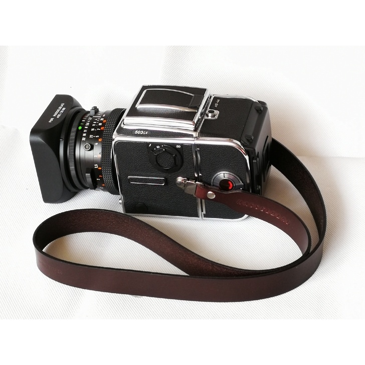 Una coppia di connettori adattatori per alette in metallo con tracolla per fotocamera per Hasselblad Pentax Bronica Contax Canon Fujifilm Pentacon  44
