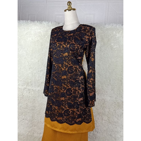 Baju kurung black gold sale