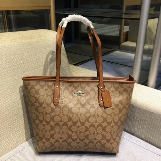 Coach city store zip tote