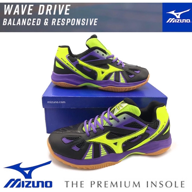 Kasut badminton clearance mizuno