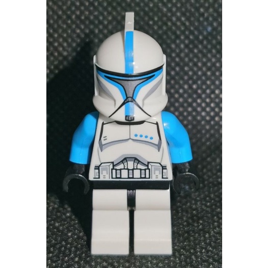 Lego star wars online clone lieutenant