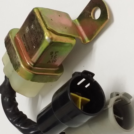 TOYOTA LAND CRUISER BJ / HJ / HZJ / LJ / PZJ / RJ / HDJ STARTER RELAY