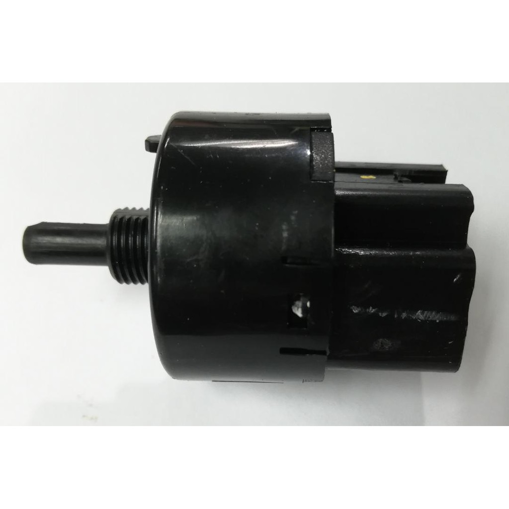 FORD RANGER AIRCOND BLOWER SWITCH (RSW1260) Shopee Malaysia