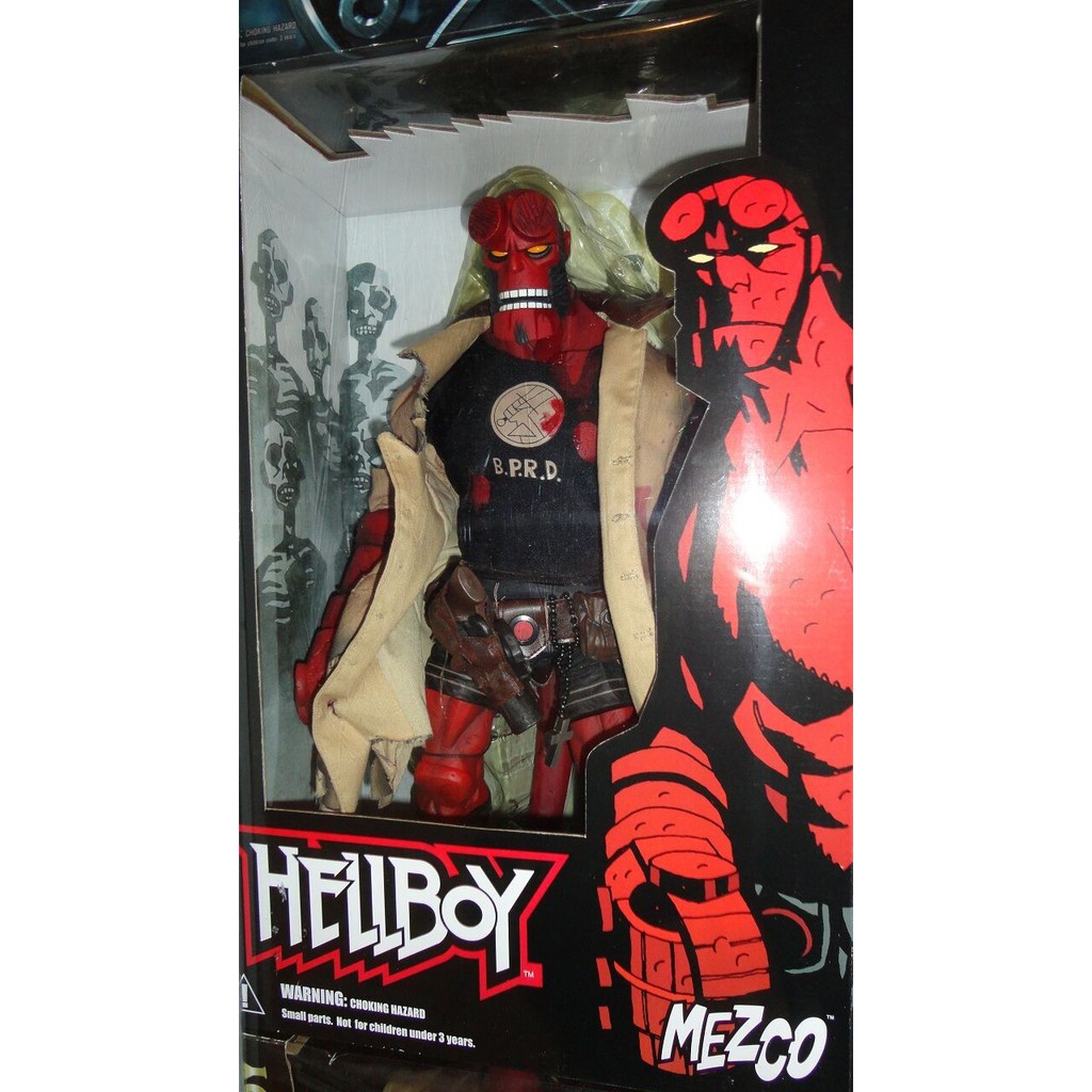 Hellboy 18 deals inch action figure