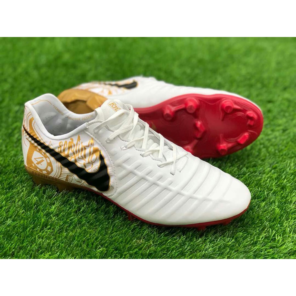 Ramos on sale nike tiempo