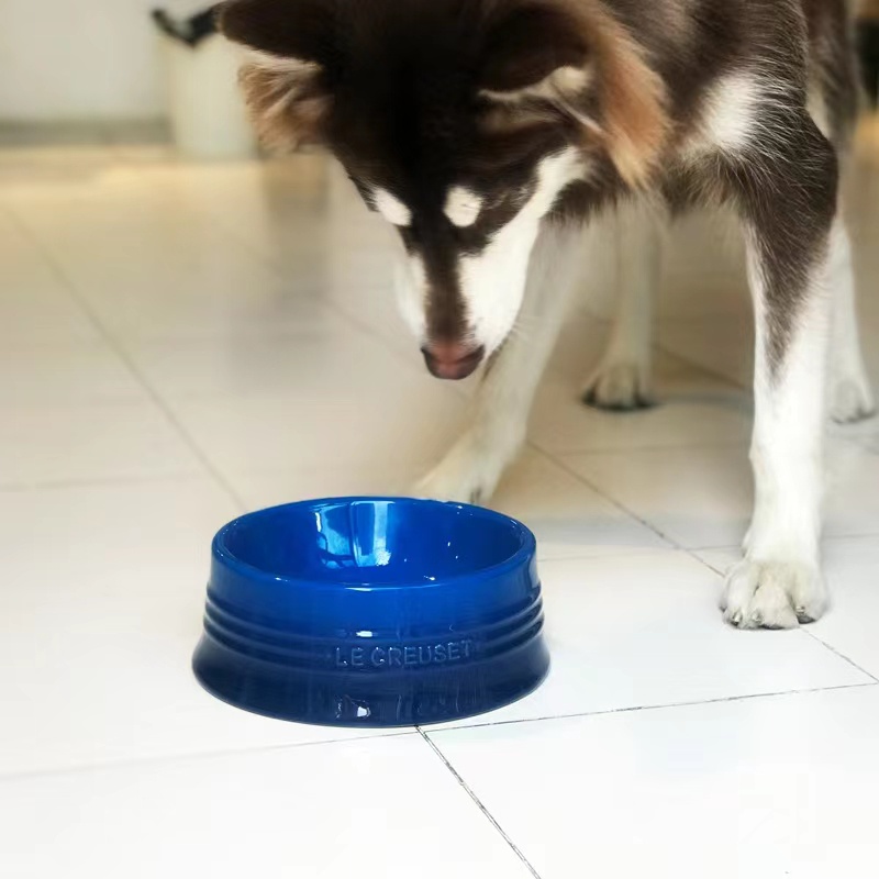 Le Creuset Cat Snack Bowl AntiKnocking Pet Neck Protecting Dog Water