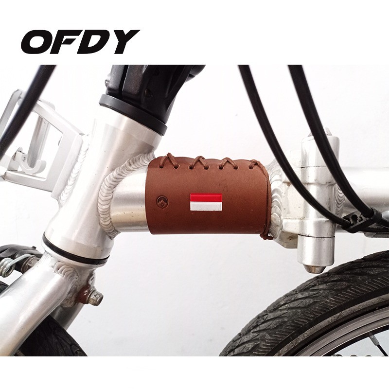 Folding store bike accessories