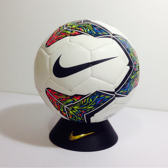 Nike size store 1 soccer ball