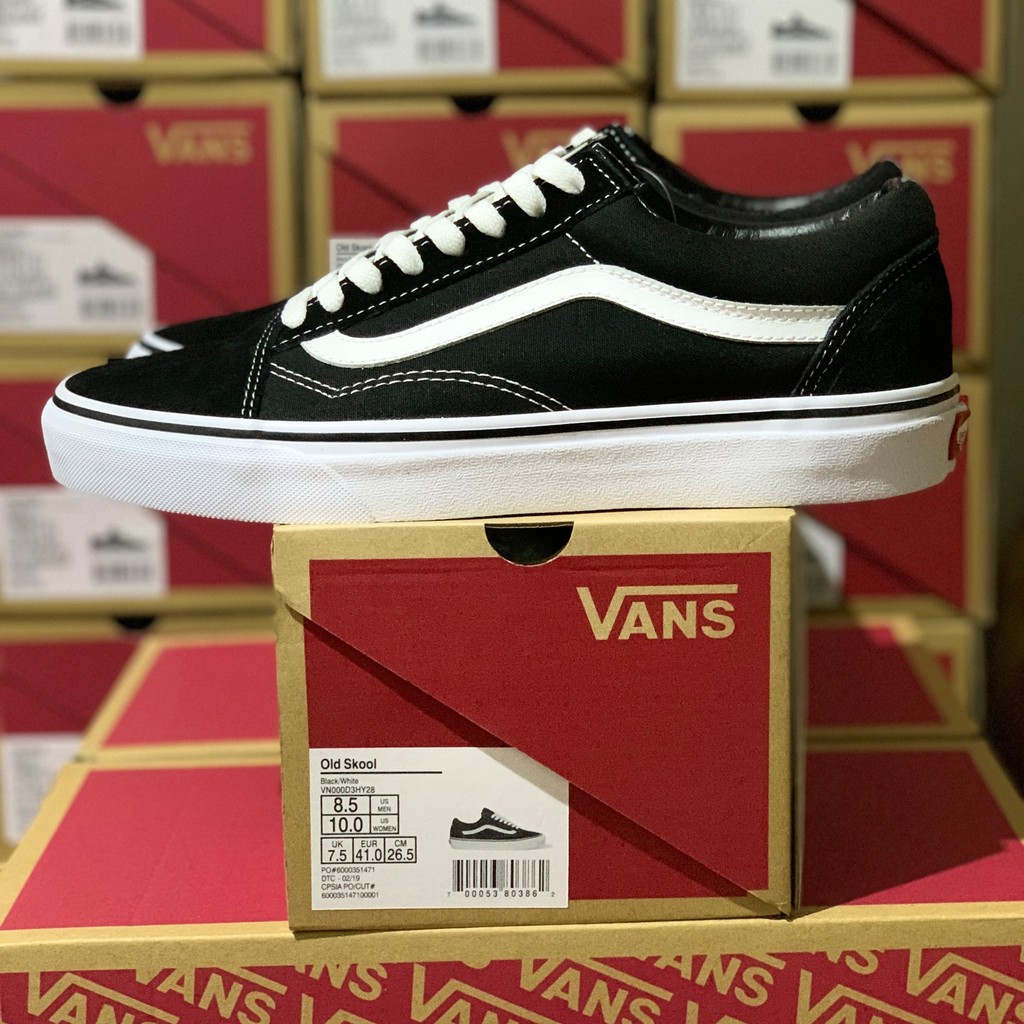 Венс оригинал. Кеды vans old skool. Vans кеды sk8. Коробка ванс олд скул. Вансы аутентик.