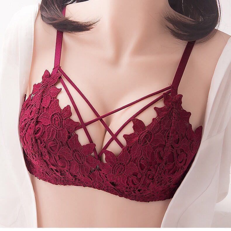 Ready stock】CNY Red Sexy Lingerie Women Lace Floral Embroidery Bra  Underwear Fashion Seamless Push Up Bras Wireless Adjusted Bralette