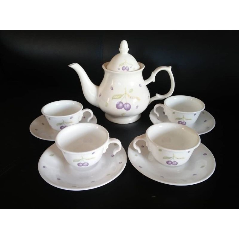 Corelle tea outlet set