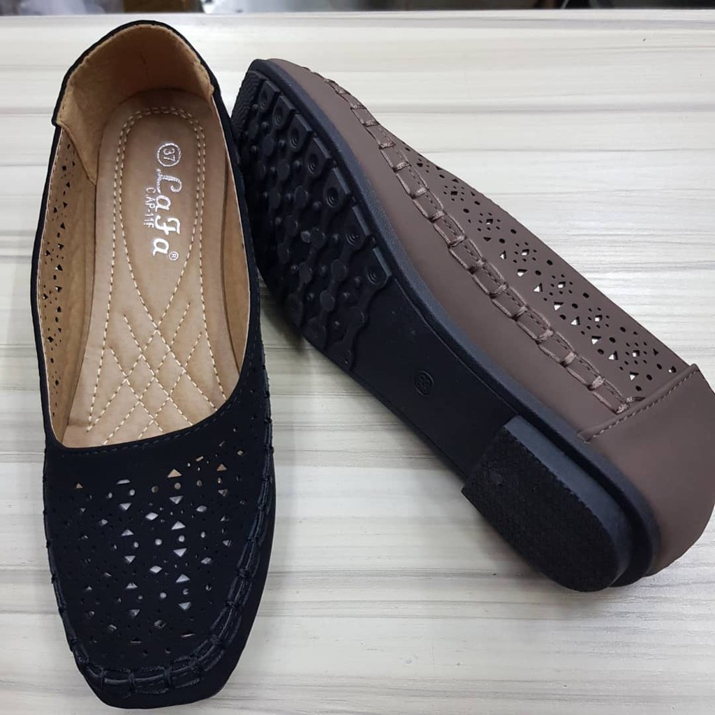 Kasut Wanita Bertutup Women Flat Shoes Fashion Saiz 36 41 Shopee Malaysia