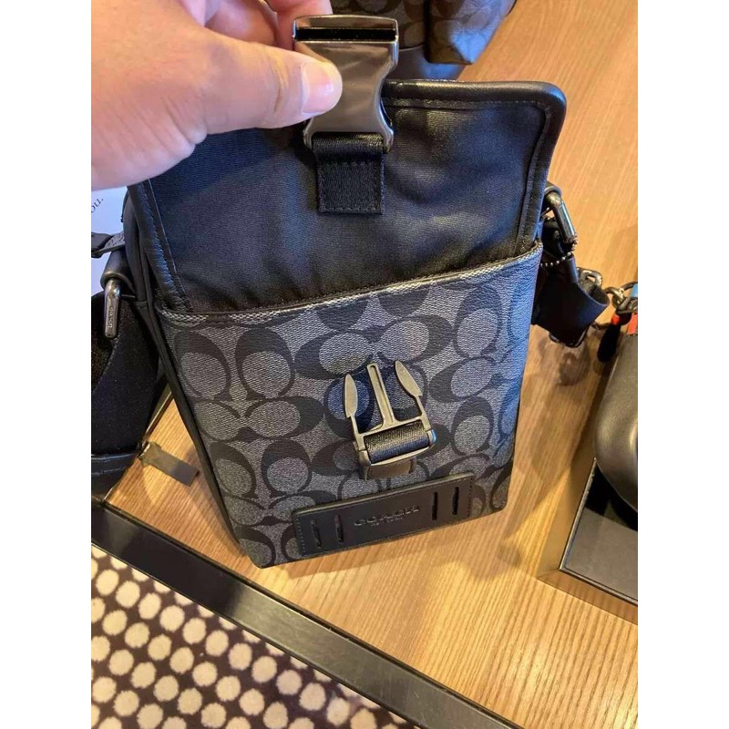 Ranger crossbody in signature canvas hotsell