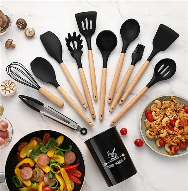 Cooking tool sets Non-toxic cooking baking kitchen tools utensils silicone  shovel spoon scraper brush spade whisk turner