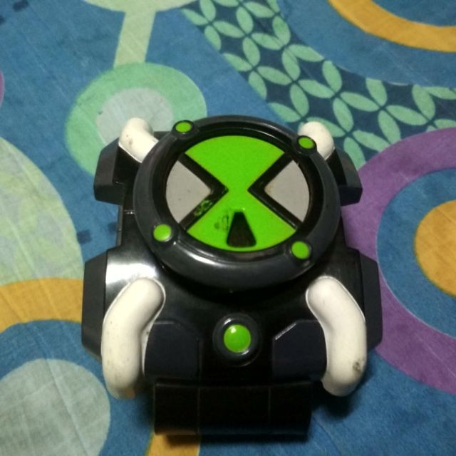 Ben 10 cheap classic omnitrix toy