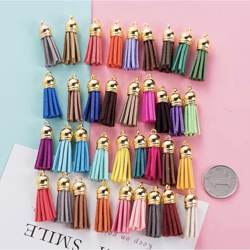 READY STOCK LOCAL tassel keychain 35mm hiasan keychain bulu keychain ...