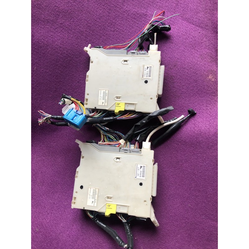 Toyota Vellfire Alphard ecu fusebox fuse box 20082014 Anh20 anh25