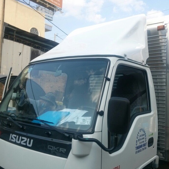Isuzu truck windbreaker 1.9 tons Shopee Malaysia