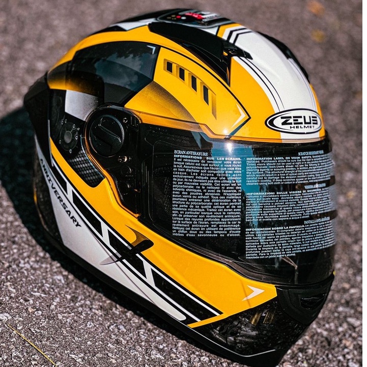 [FREE CHROME RAINBOW VISOR] Zeus Helmet ZS811 [Full Face Helmet