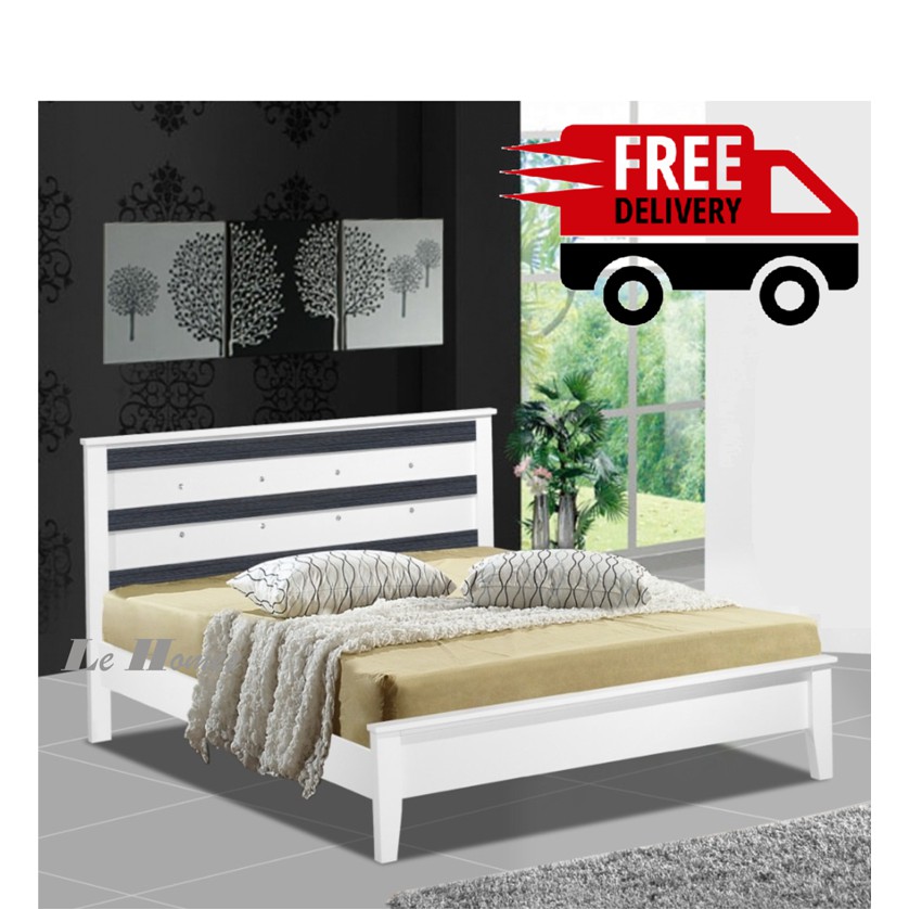 FREE DELIVERY / WOODEN QUEEN BED FRAME / QUEEN BED/ DOUBLE BED / KATIL ...