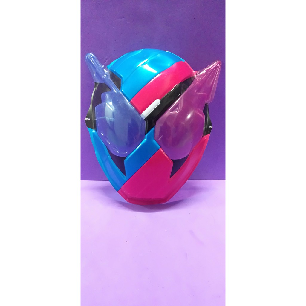 Topeng Mask Kid Kamen Rider Build Used | Shopee Malaysia