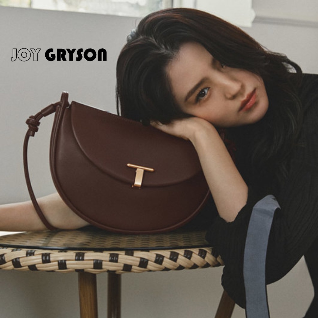 [JOY GRYSON] Sohee Han Bag Tribeca Half Moon Cross Bag Mahogany