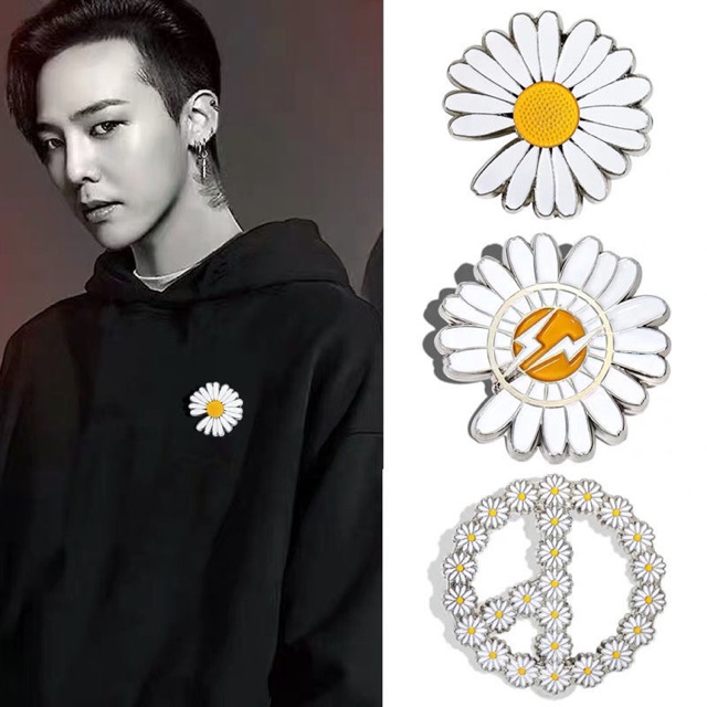 KPOP G-Dragon Daisy Flower PMO Metal Brooches Pins Bag Badges