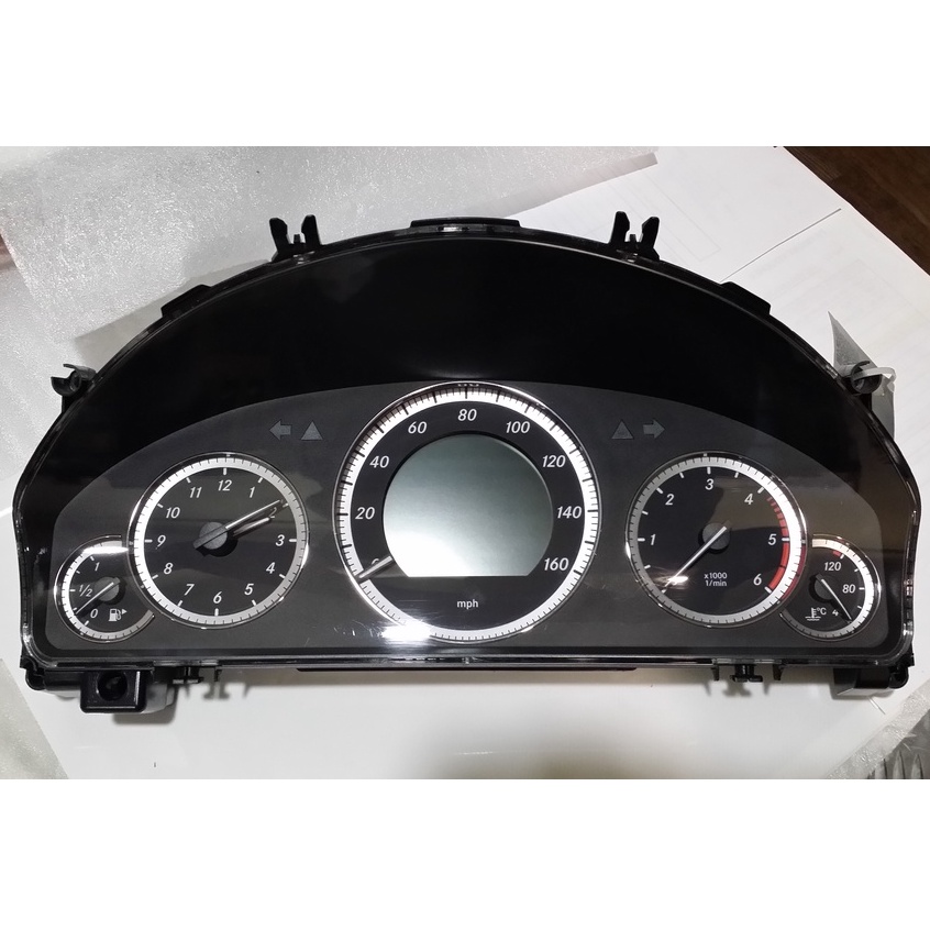 Mercedes E Class W212 meter speedometer instrument cluster MPH