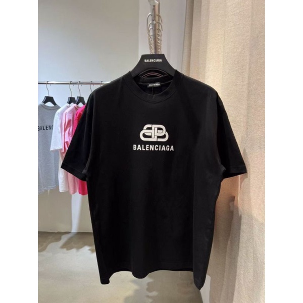 Balenciaga 2019 t on sale shirt