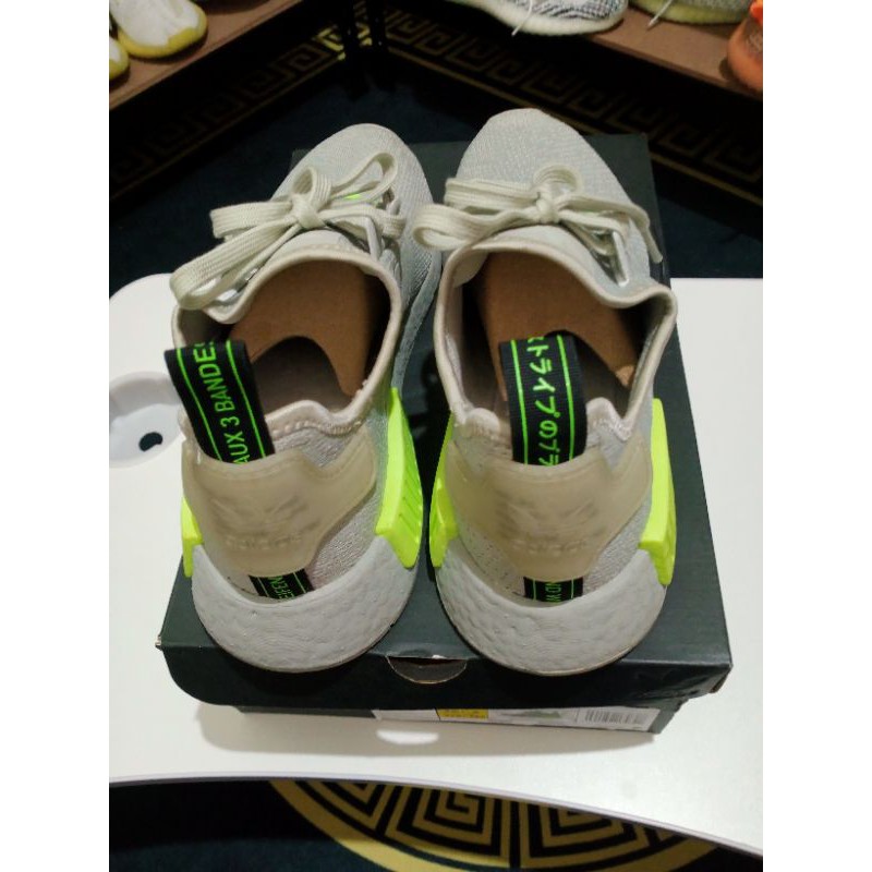 Nmd r2 original deals