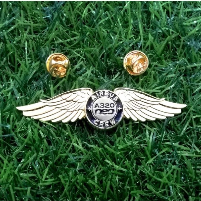 Airbus A320 NEO Wing Pin Pilot Crew Metal GOLD Wingpin | Shopee Malaysia
