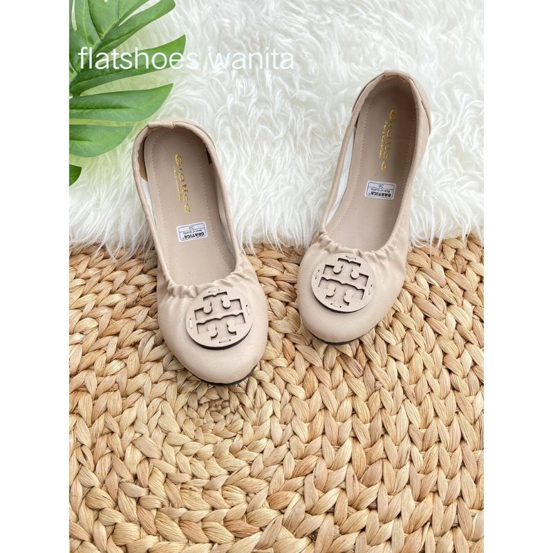 Gratica Ballet Flat Shoes Material Variation 886-11 IQ | Shopee Malaysia