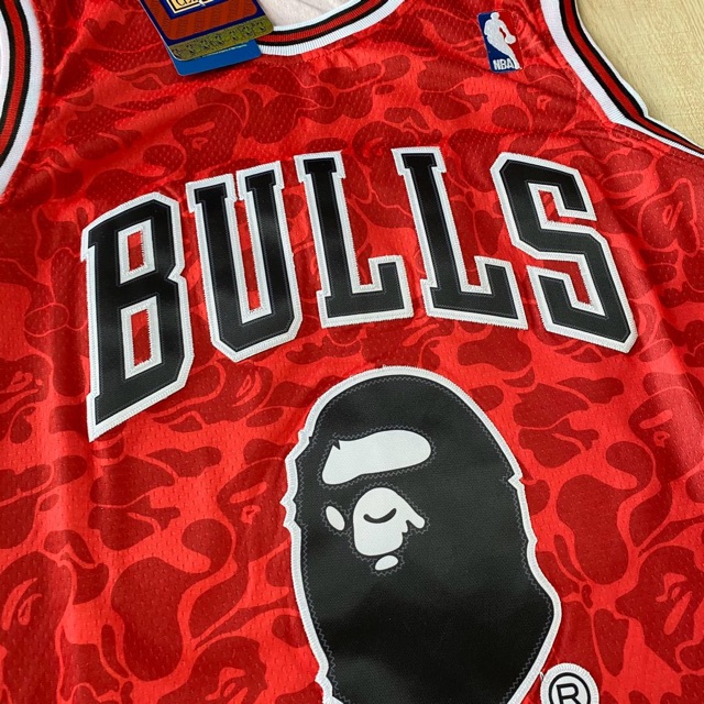 US$ 26.00 - 2023 BULLS & BAPE #93 Red Top Quality Hot Pressing NBA  Jersey(猿人头) - m.