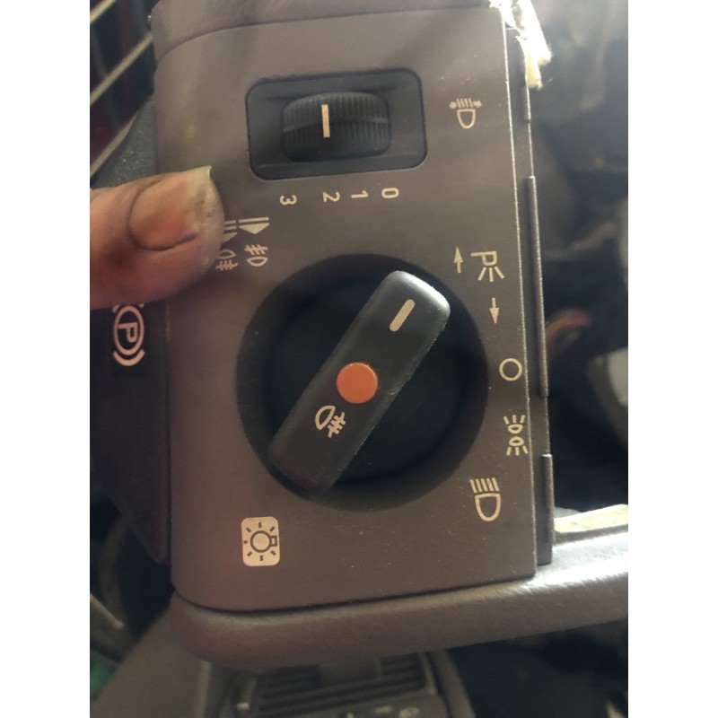 MERCEDES BENZ W124 W202 HEADLIGHT LAMP SWITCH Shopee Malaysia