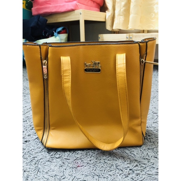 Pre Bag Sandang Tote Coach Gred AAA Yellow Kuning Gold Shopee Malaysia