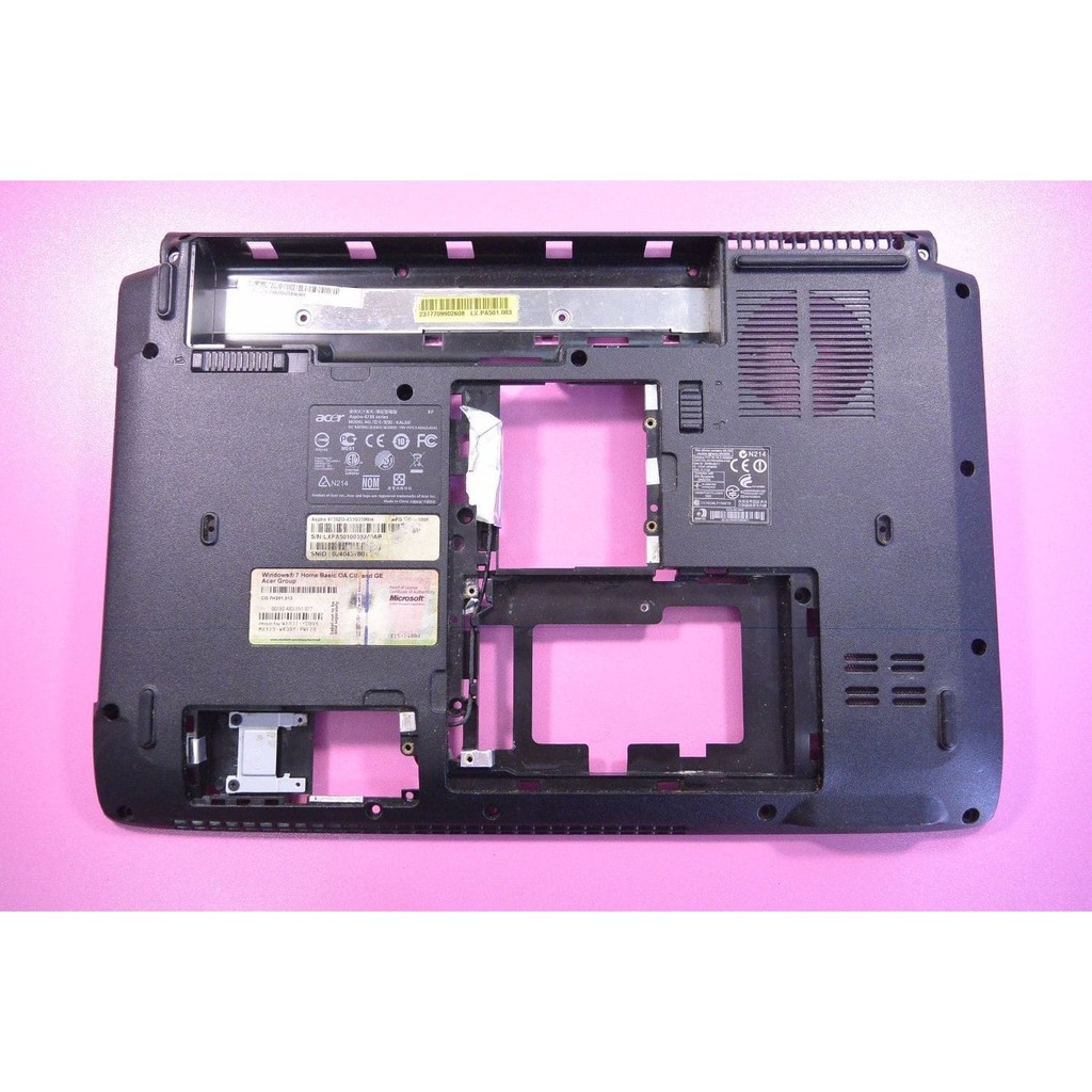 Cache Inférieur (socle) Pour PC Portable Acer EMachines E443 Series (P5WE6) - Occasion
