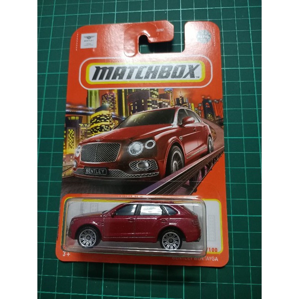 Matchbox Bentley Bentayga – 1:64 Modellauto In Weiß, Perfekt Für Kleine Autofans
